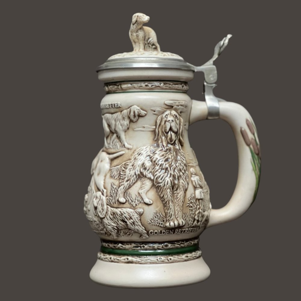 Avon Beer Stein Vintage Great Dogs of the Outdoors Lidded Ceramic - 1991